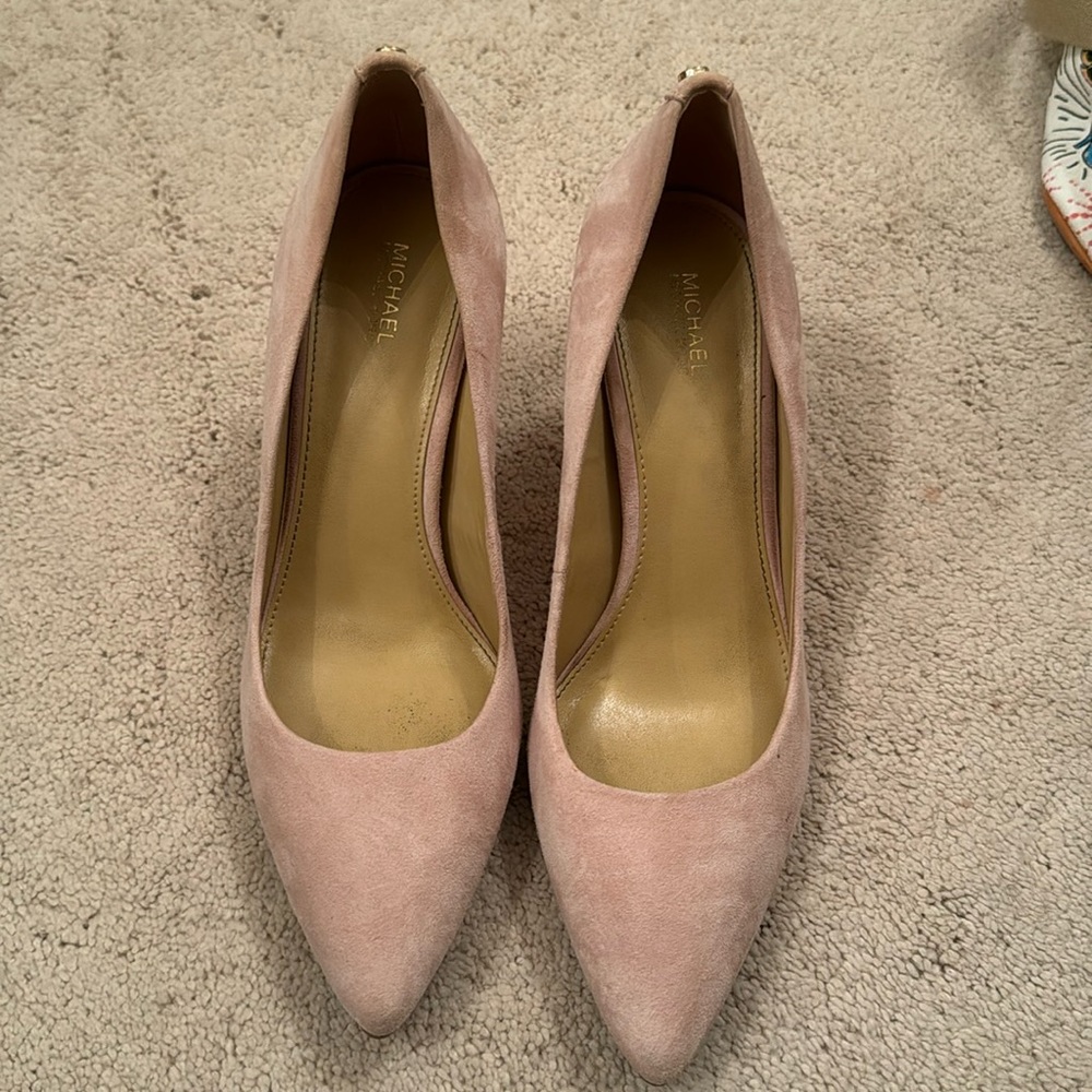 Size 9 Michael Kors, blush, pink, suede heels